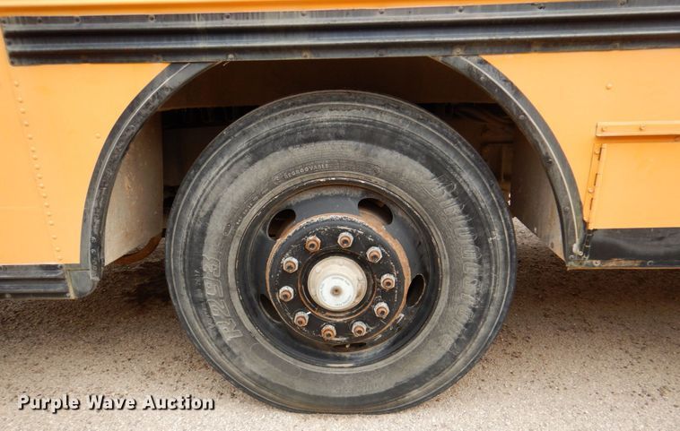image for item DP3998 1989 Blue Bird TC2000  school bus