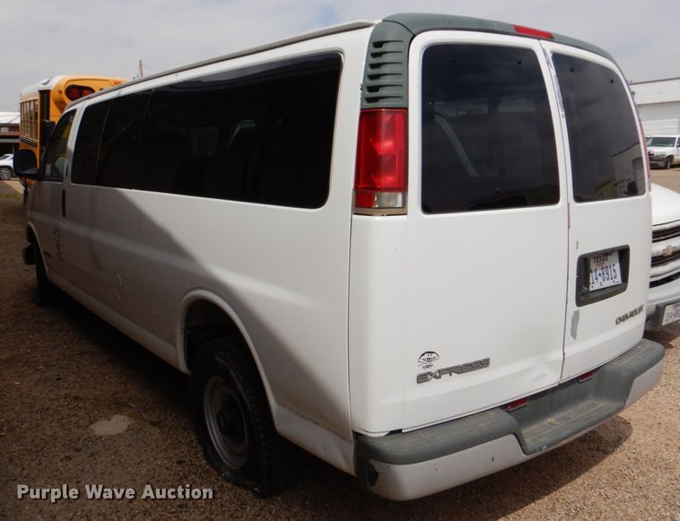 image for item DP3999 1997 Chevrolet Express 2500  van