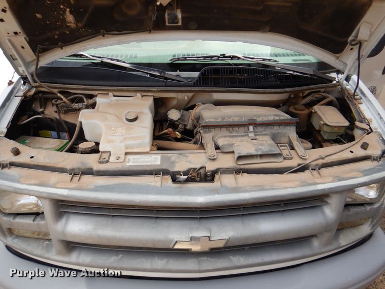 image for item DP3999 1997 Chevrolet Express 2500  van