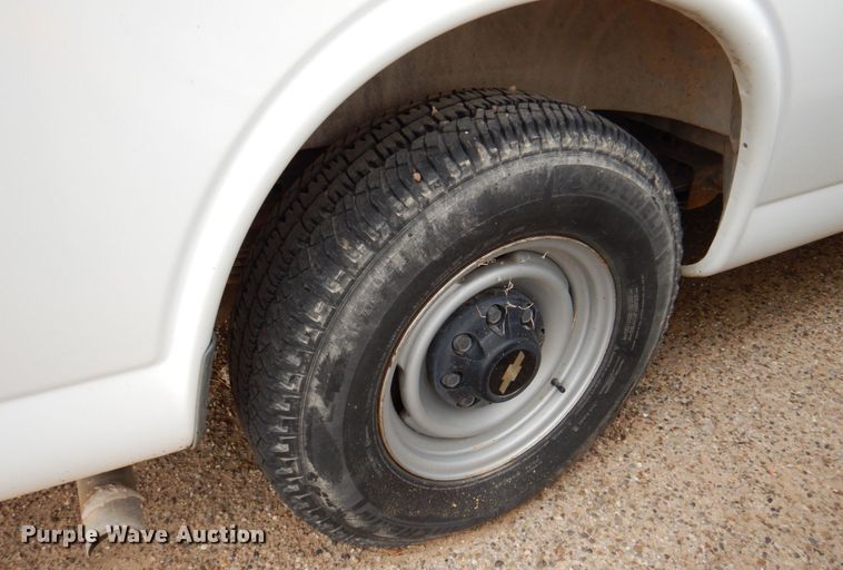 image for item DP3999 1997 Chevrolet Express 2500  van