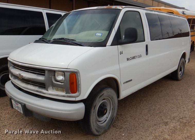 image for item DP4000 2001 Chevrolet Express 3500  van