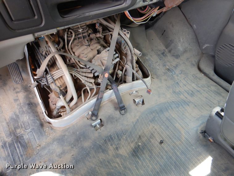 image for item DP4000 2001 Chevrolet Express 3500  van