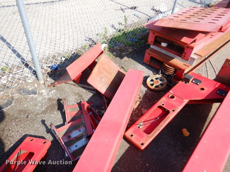 image for item DP4184 Hunter  four post alignment lift