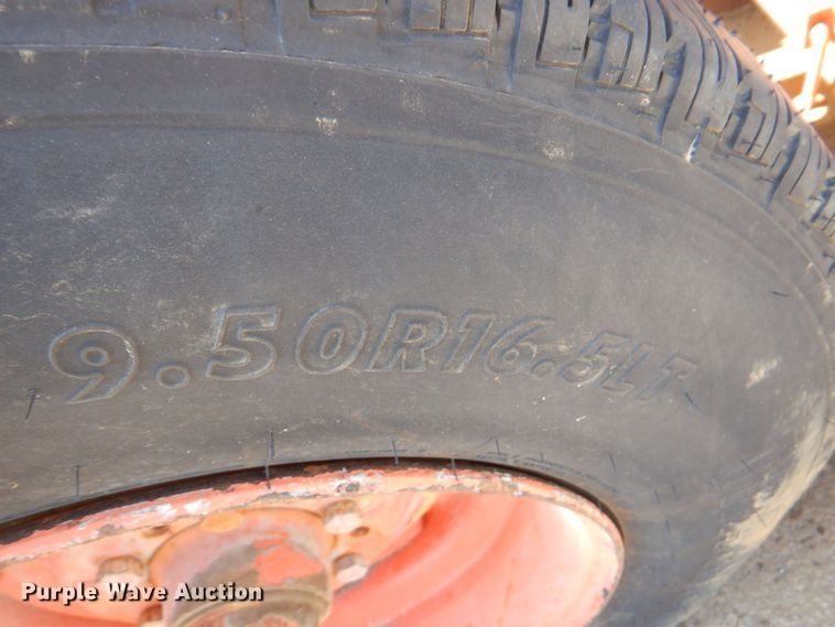 image for item DP4185 1998 Snorkel 41E  boom lift