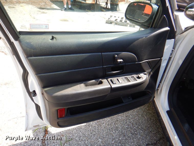 image for item DP4187 2009 Ford Crown Victoria Police Interceptor