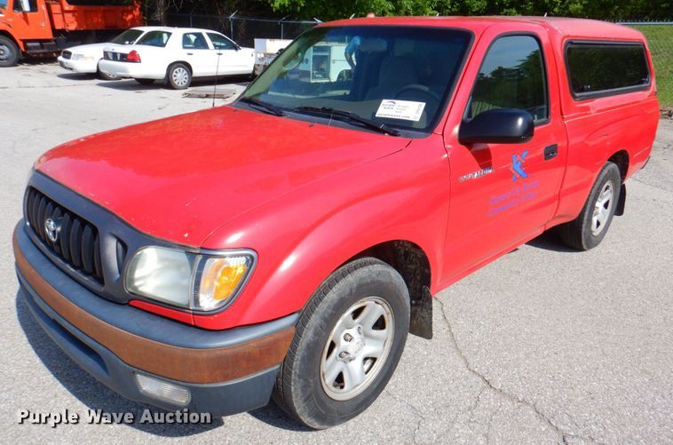 image for item DP4188 2004 Toyota Tacoma  pickup truck