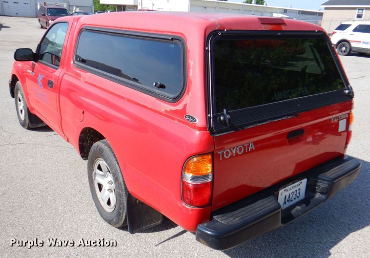 image for item DP4188 2004 Toyota Tacoma  pickup truck