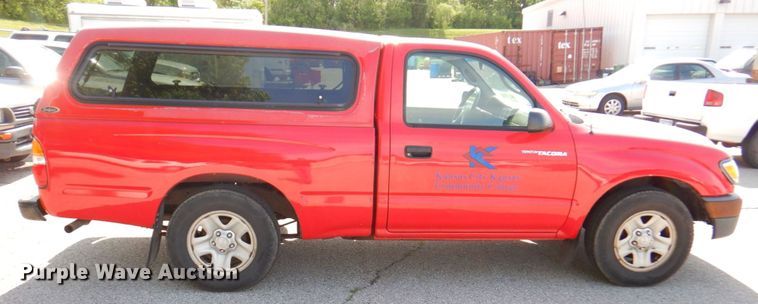 image for item DP4188 2004 Toyota Tacoma  pickup truck