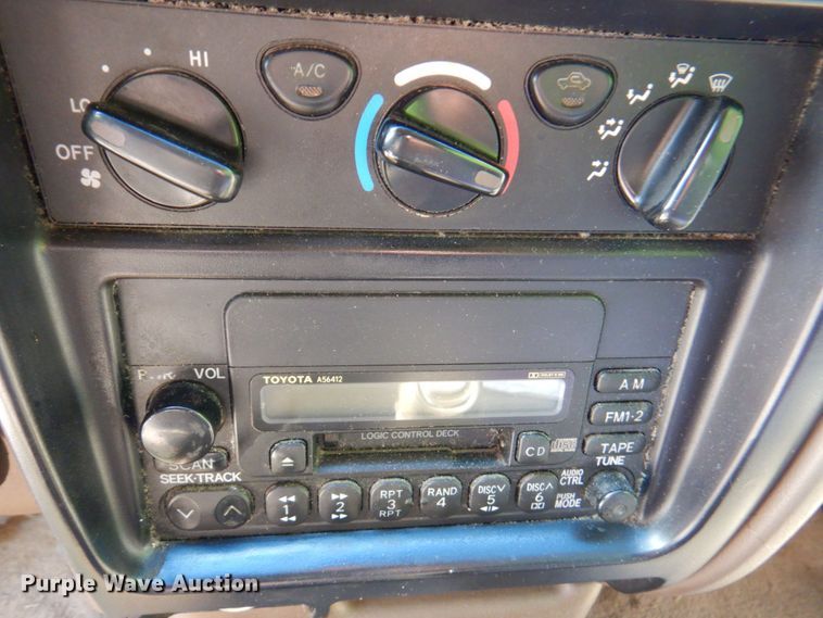 image for item DP4188 2004 Toyota Tacoma  pickup truck