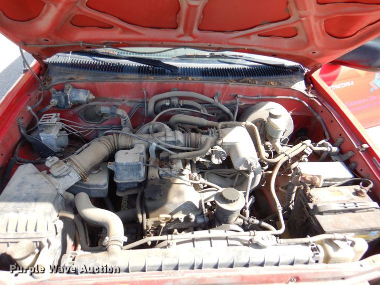 image for item DP4188 2004 Toyota Tacoma  pickup truck