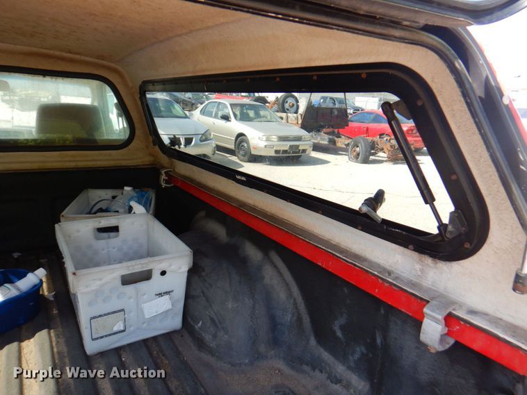 image for item DP4188 2004 Toyota Tacoma  pickup truck