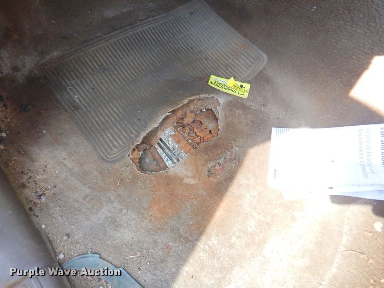 image for item DP4189 1996 Toyota Tacoma  pickup truck