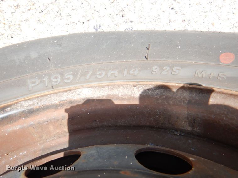 image for item DP4189 1996 Toyota Tacoma  pickup truck