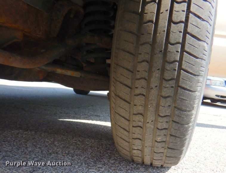 image for item DP4189 1996 Toyota Tacoma  pickup truck