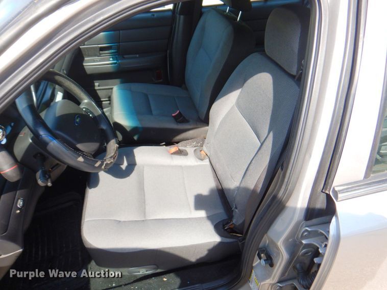 image for item DP4190 2010 Ford Crown Victoria Police Interceptor