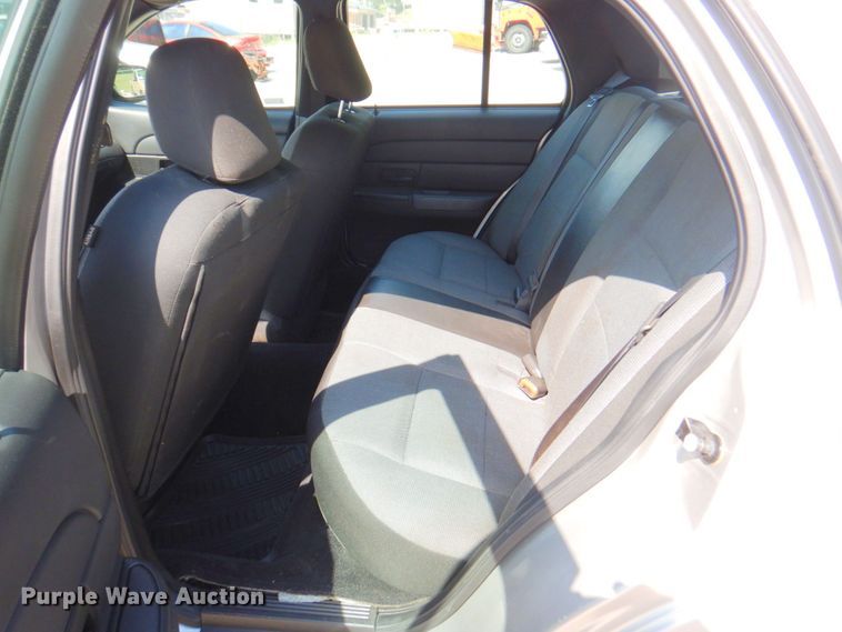 image for item DP4190 2010 Ford Crown Victoria Police Interceptor