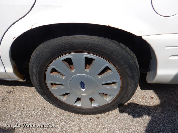 image for item DP4191 2011 Ford Crown Victoria Police Interceptor