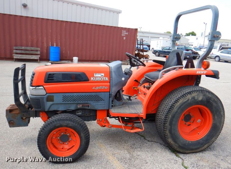 image for item DP4192 Kubota L3830D  MFWD tractor