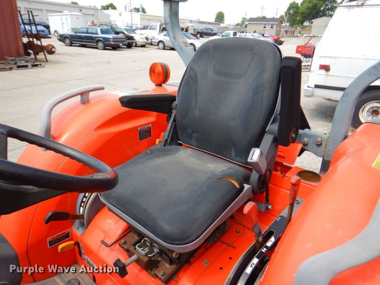 image for item DP4192 Kubota L3830D  MFWD tractor