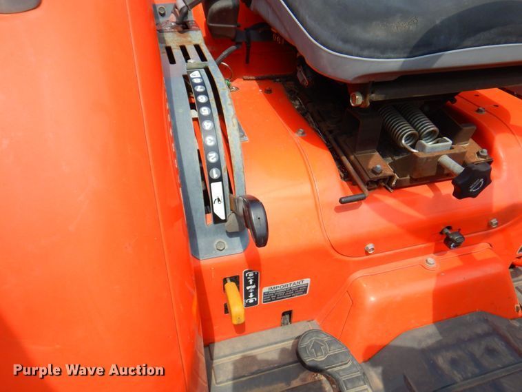 image for item DP4192 Kubota L3830D  MFWD tractor