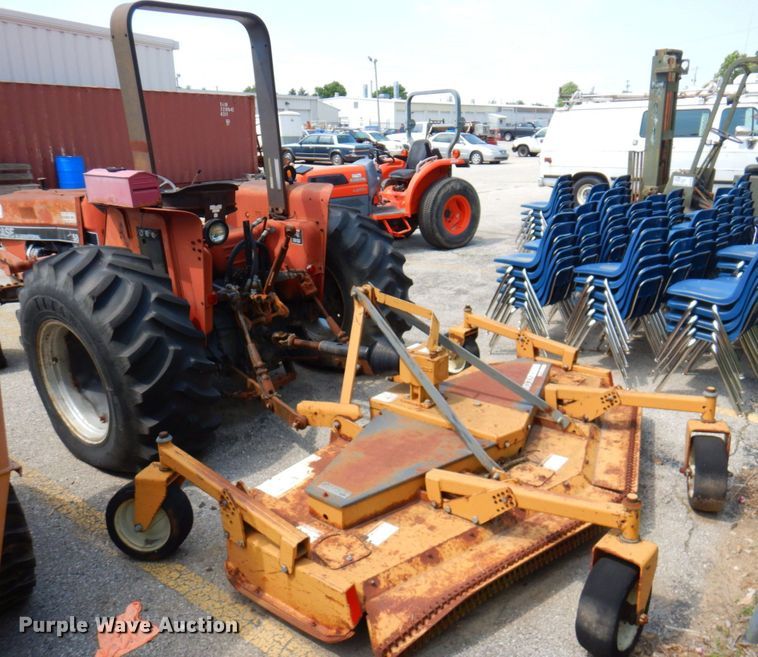 image for item DP4196 Case IH 585  tractor