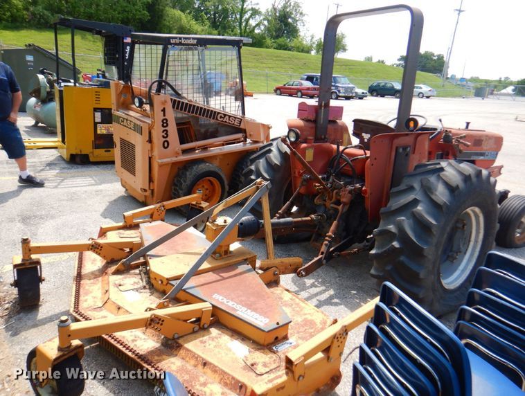 image for item DP4196 Case IH 585  tractor