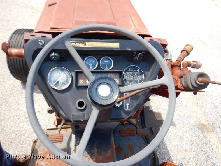 image for item DP4196 Case IH 585  tractor