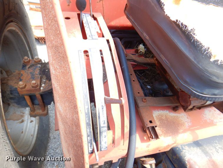 image for item DP4196 Case IH 585  tractor