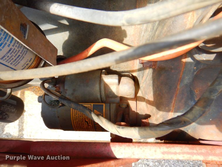 image for item DP4196 Case IH 585  tractor