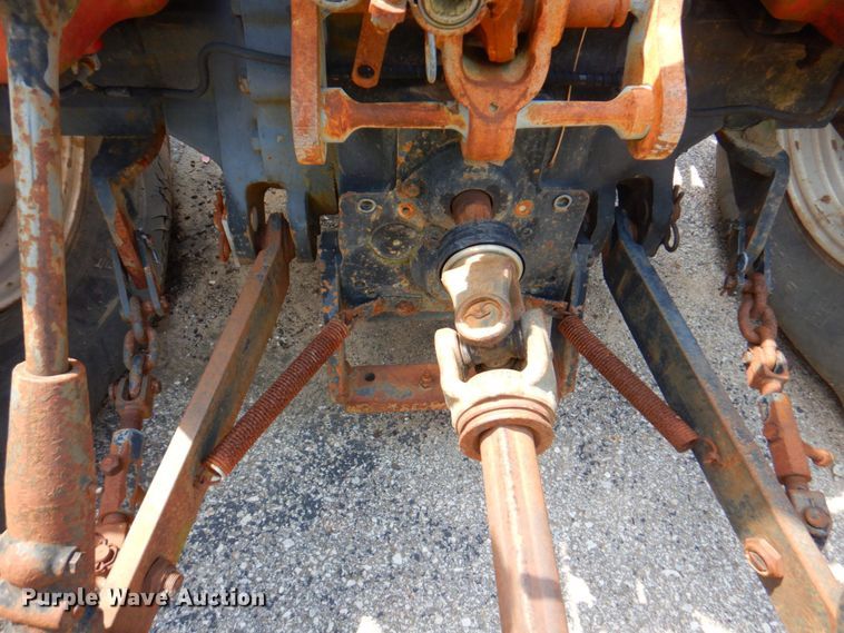 image for item DP4196 Case IH 585  tractor