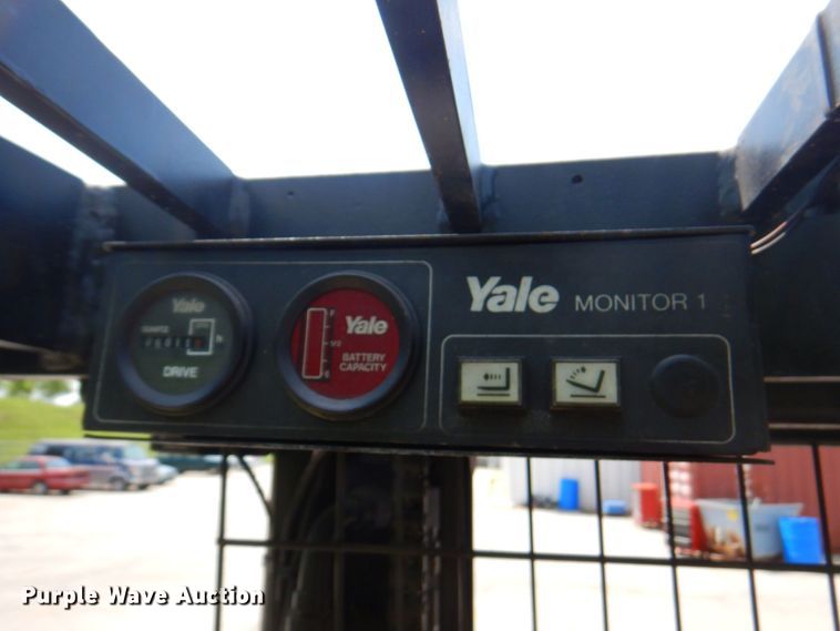 image for item DP4198 2015 Yale NR045AANL36SE089  forklift
