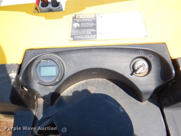 image for item DP4198 2015 Yale NR045AANL36SE089  forklift