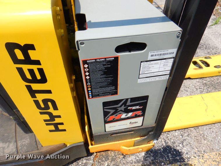 image for item DP4198 2015 Yale NR045AANL36SE089  forklift