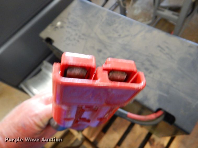 image for item DP4198 2015 Yale NR045AANL36SE089  forklift