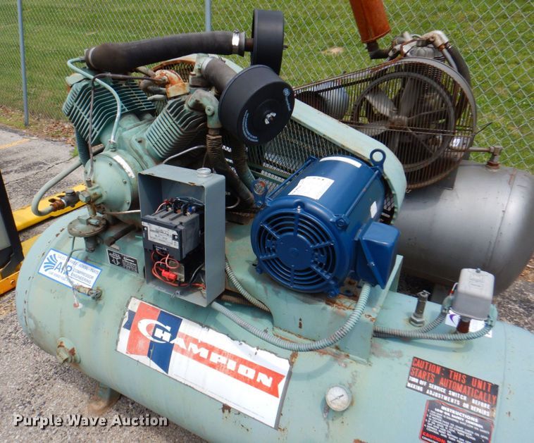 image for item DP4199 Champion HR10-12  air compressor