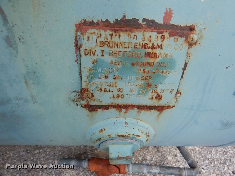 image for item DP4199 Champion HR10-12  air compressor