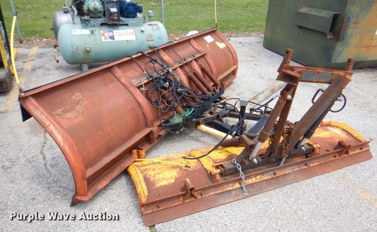 image for item DP4200 (2) snowplows