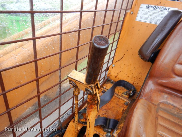 image for item DP4207 1985 Case 1835B  skid steer loader