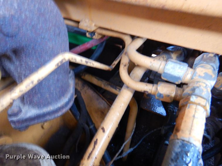 image for item DP4207 1985 Case 1835B  skid steer loader