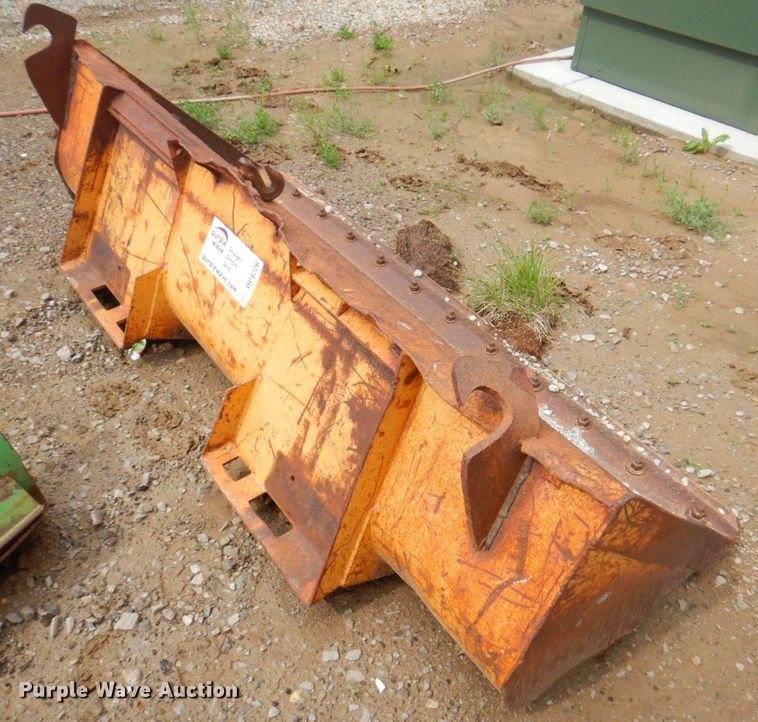 image for item DP4226 Case  skid steer bucket