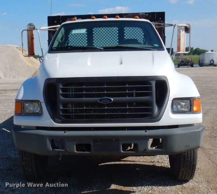image for item DP5480 2003 Ford F650 Super Duty XL  flatbed truck
