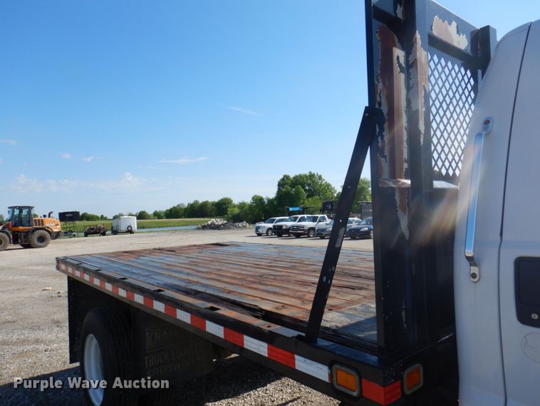 image for item DP5480 2003 Ford F650 Super Duty XL  flatbed truck