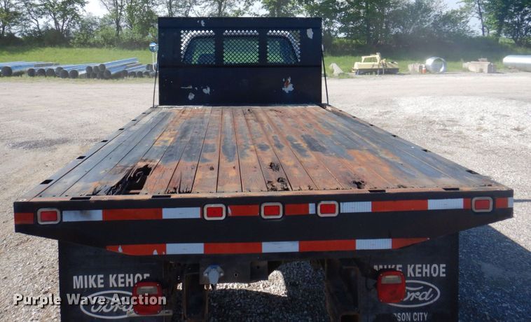 image for item DP5480 2003 Ford F650 Super Duty XL  flatbed truck