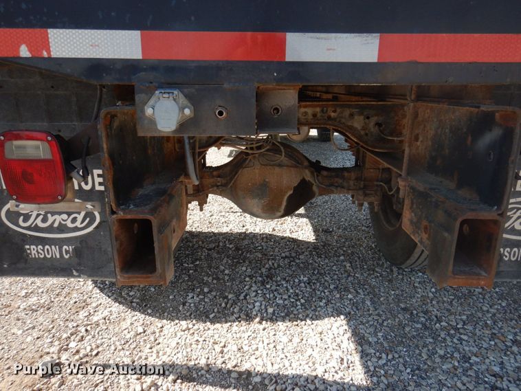 image for item DP5480 2003 Ford F650 Super Duty XL  flatbed truck