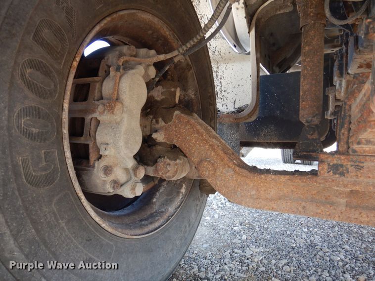 image for item DP5480 2003 Ford F650 Super Duty XL  flatbed truck