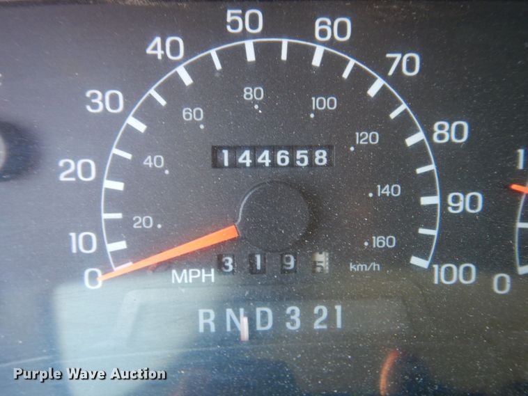 image for item DP5480 2003 Ford F650 Super Duty XL  flatbed truck