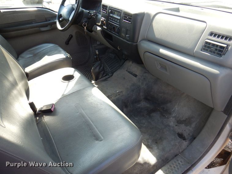 image for item DP5480 2003 Ford F650 Super Duty XL  flatbed truck