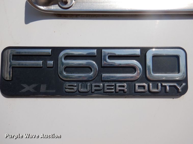 image for item DP5480 2003 Ford F650 Super Duty XL  flatbed truck