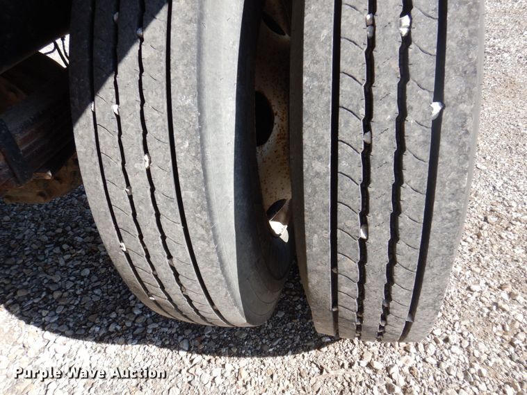 image for item DP5480 2003 Ford F650 Super Duty XL  flatbed truck