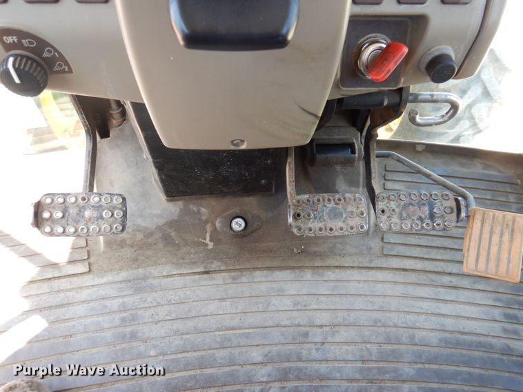 image for item DP5487 John Deere 6615  MFWD tractor